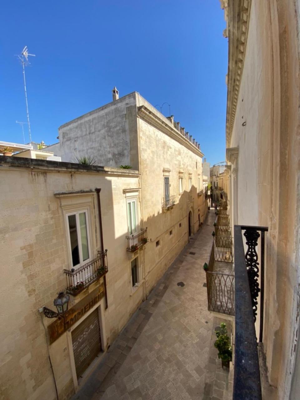Roiss Haus Suites Lecce Exteriör bild